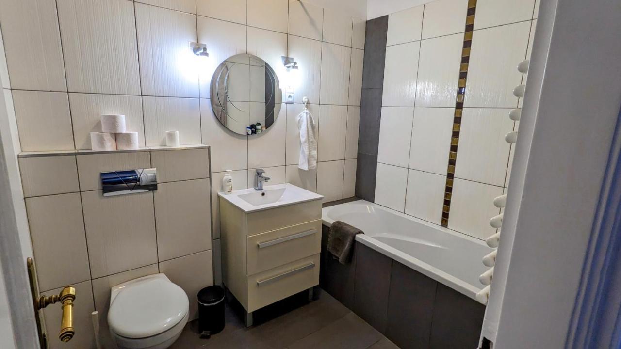 Freeparking - Great Synagogue Apartment, 2 Bedroom, 5 People ,Wifi, Ac บูดาเปสต์ ภายนอก รูปภาพ